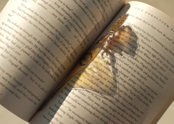 Liquid Luck Bookmark - Image 3